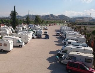 Kedada campistas Semana Santa en Camper park Casablanca Murcia.